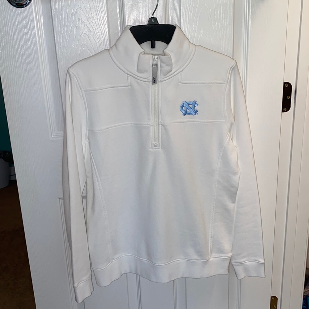 Vineyard Vines UNC white quarter zip pullover